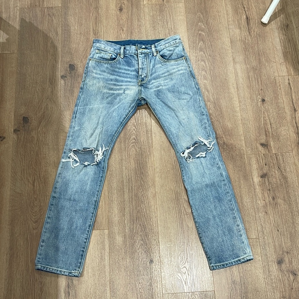 Mnml jeans 
Size 31 
Men’s 
Great condition
